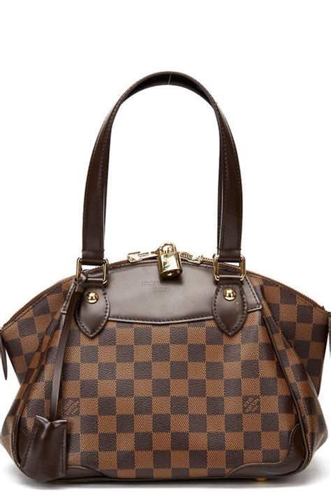 rent a Louis Vuitton bag